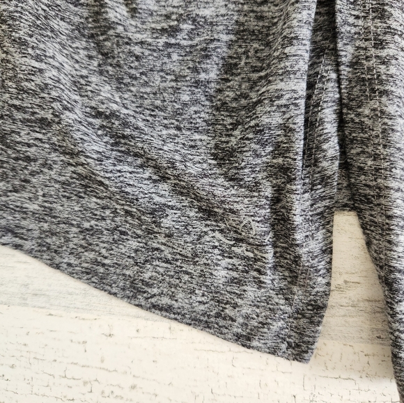 Beyond Yoga Peloton Criss Cross Open Slit Back Tank Top Gray Spacedye Small - Picture 2 of 7